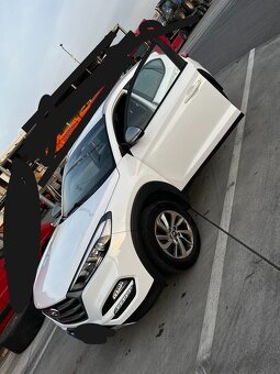 Predám Hyundai Tucson 4×4 1,6 T-GDI benzín automat 1.maj - 8