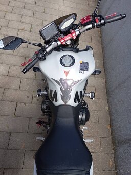 Yamaha MT 09 - 8