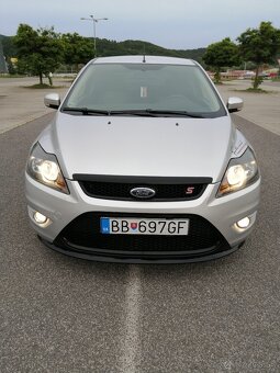 Predám Ford Focus Mk2 1.6 benzín - 8