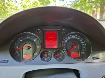 VW Passat B6 2.0tdi - 8