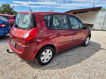 Renault megane scenic - 8
