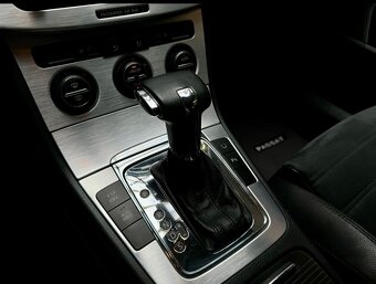 Passat 3.2 / 4x4 / 250 Ps - 8