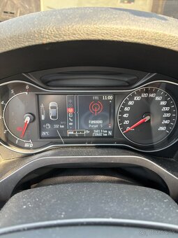 Ford S-max - 8