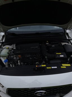 Hyundai i30 1.4 T-gdi - 8