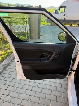 Škoda Roomster Praktik 1.2 HTP - 8