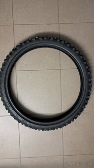 Pneumatika s dušou 80/100 r19 +grátis pneu 70/100 r 19 - 8