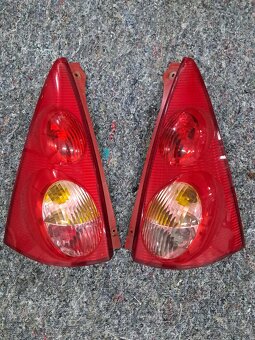 Peugeot 107 kapota, blatníky, přední světla, zadní okno - 8