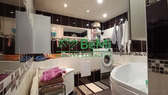Dvojgeneračný dom s 4443 m2 pozemkom v Rožňave - PREDAJ,VÝM - 8