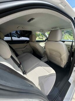 Predám Škoda Rapid 1.6TDI CAYC 77kw - 8