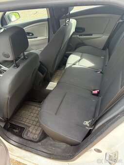 Renault Megane 1.5 dCi (r.v.2011) - 8