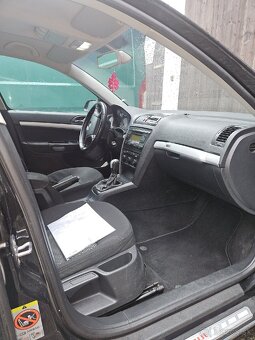 Škoda octavia II Scout 4x4 2.0 TDI - 8