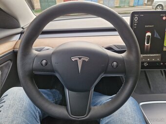Tesla 3 Standard range plus .TOP STAV - 8