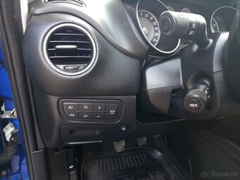 Fiat Punto - 8