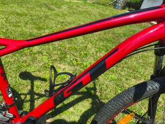 Predám horský bicykel GT Aggressor 29" – veľkosť S - 8