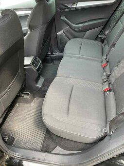 Škoda KAROQ Live 1,6TDI SUV - 8
