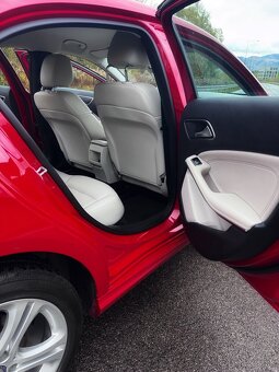 Mercedes-Benz A 180 1.6 (90 kW) / 2013 / 64 052 km - 8