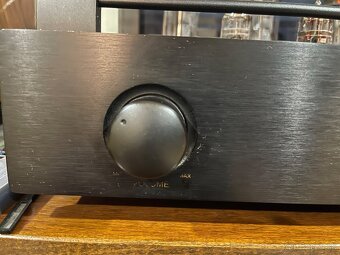 Prima Luna Dialogue One - 8