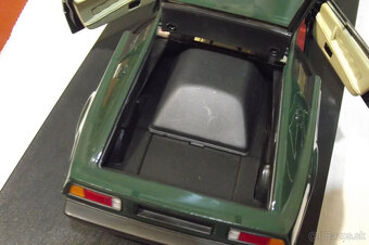 1:18 Lotus Esprit - 8