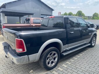 Dodge Ram 5.7 4x4 LARAMIE MOC HEZKY - 8