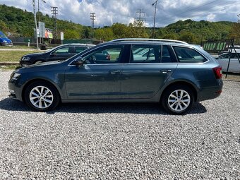 Škoda Octavia Combi 2.0 TDI Style DSG - 8