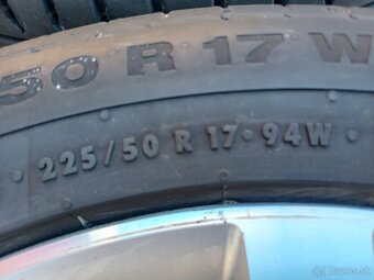 hlinikové disky orig.Skoda Yeti--7Jx17-ET-45---5x112 - 8