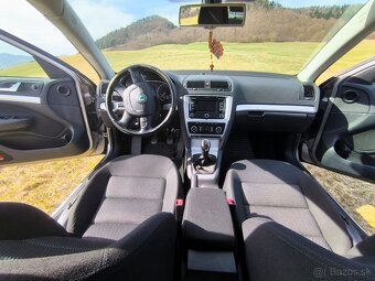 Predám ŠKODA OCTAVIA 2 SCOUT 1.8 TSI - 8