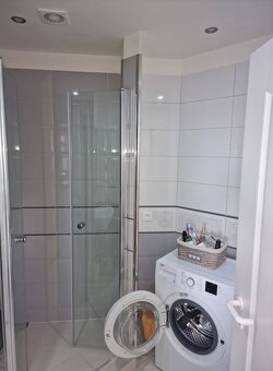 Krásny 1-izbový apartmán sídlisko Pod Brezinou - 8