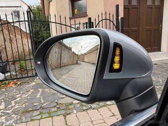 Volkswagen Passat Variant model 2021 - 8