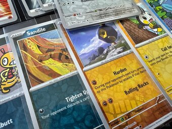 Pokemón MEGA balík (D): 100ks kariet v obaloch s EX + darček - 8