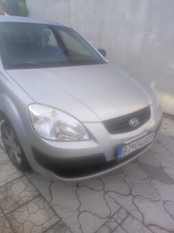 Kia Rio 1.4 benzín Rezervovaná - 8