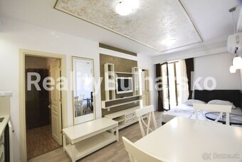 Apartmán 2+kk s prostorným balkonem,výhled na moře BULHARSKO - 8