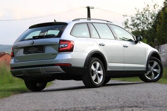 Škoda Octavia Combi SCOUT2.0 TDI DSG 4x4 - 8