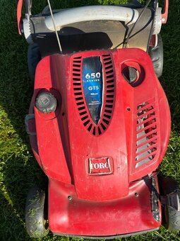 Predám kosačku TORO s automatickým pojazdom - 8