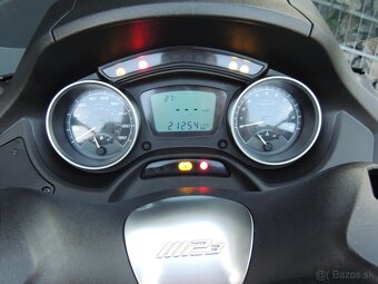 PIAGGIO MP3 500 SPORT 2017 ABS ASR,,B" vodičák - 8