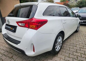 Toyota Auris 1.6-KAMERA-KLIMA-NAVI - 8