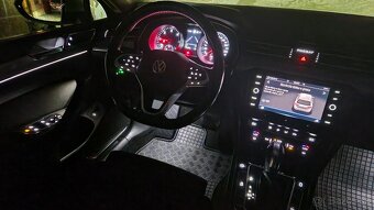 VW Passat Variant 2.0 TDI 110kW DSG LED 10/2020 - 8