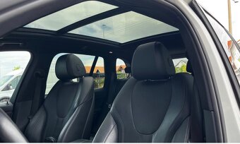 BMW X5 xDrive30d M Sport DAPHUDPanoramaŤažné360°Kamera - 8