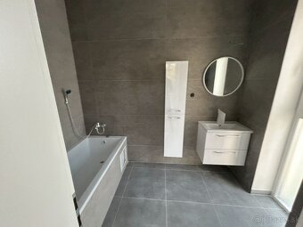 Novostavba rodinného domu neďaleko Popradu - 8