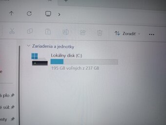 Lenovo thinkpad t460 ,Intel(R) Core™i5 ,8gb ram ,Windows 11 - 8