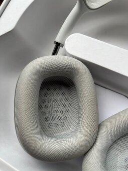 Apple airpods max - 8