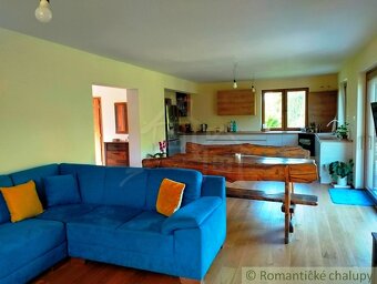 Dvojpodlažná chata s nádherným výhľadom pri obci Látkovce - 8