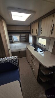 Obytny prives Hobby 440 SF - De luxe - 2017, predstan - 8