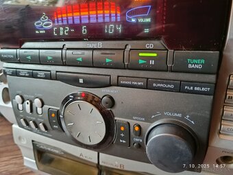 SONY RX77 + SONY SS-EX50...2x80W RMS - 8