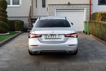 Mercedes-Benz E trieda Sedan 220 d A/T - 8