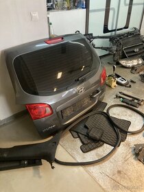 hyundai santa fe diely 2.2 crdi 2007 iba watsap alebo mail - 8