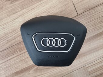 AUDI AIRBAG do volantu AUDI A6 A7 E-TRON A8 - 8