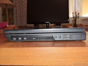 Predám notebook Dell Latitude E5400 v plnefunkčnom stave. - 8