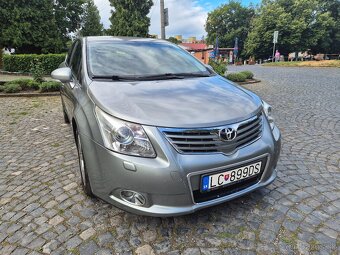 Toyota Avensis 2.0 D-4D Exclusive - 8