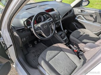 Opel Zafira Tourer 1.4 Turbo ECOTEC 140k Enjoy - 8