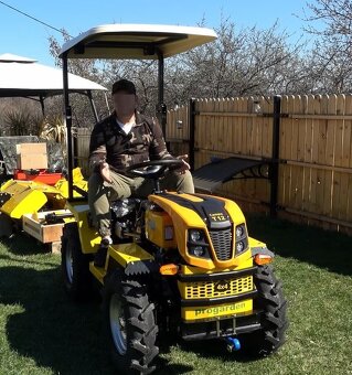 Minitraktor GARDEN T18 4x4,18HP benzín+ hydraulika + doprava - 8